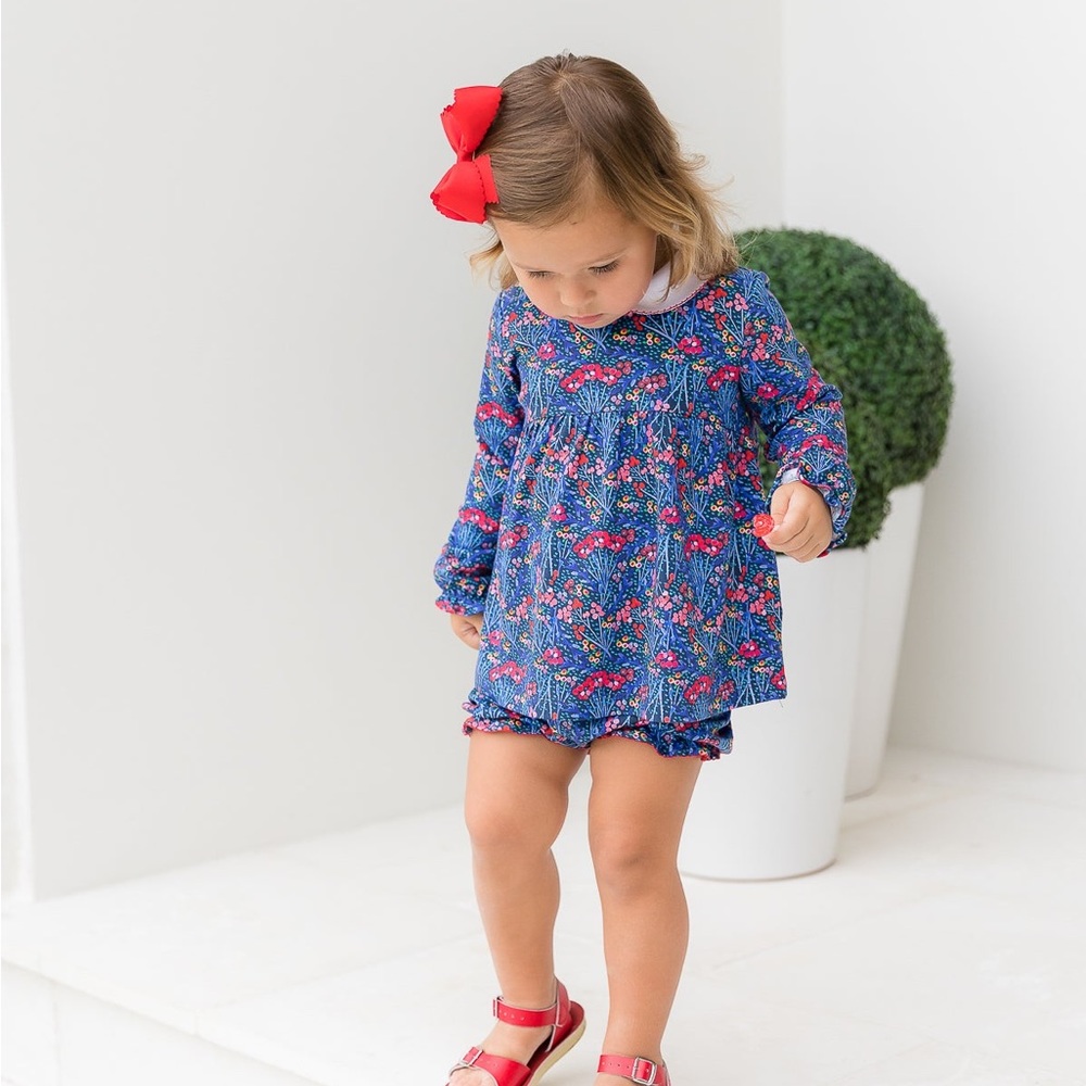 The Proper Peony Winterberry Bloomer Set